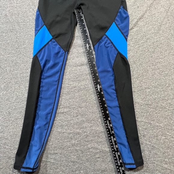 Fabletics Sheer Performance Black & Blue Mesh Leggings Size XS - Picture 12 of 12